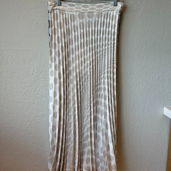 MM6 Polka Dot Pleated Skirt NWT - Picture 6 of 9